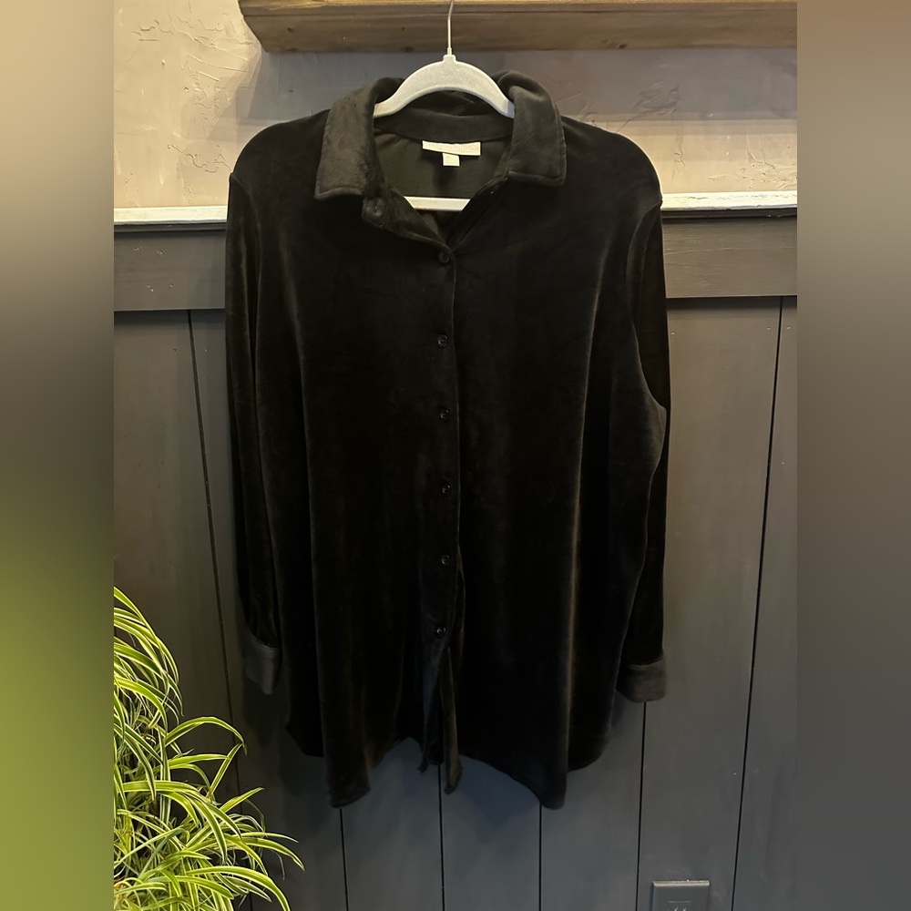 Woman Within Black Velvet Velour Button Up Shirt Blouse Top Shacket‎ Large 18/20